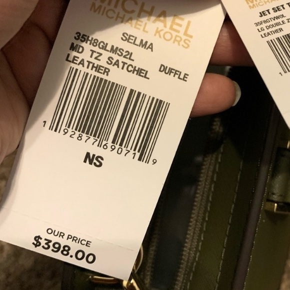 New 🍭MK medium selma olive - Picture 6 of 6